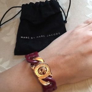 Marc by Marc jacobs lock rose gold lock braclet